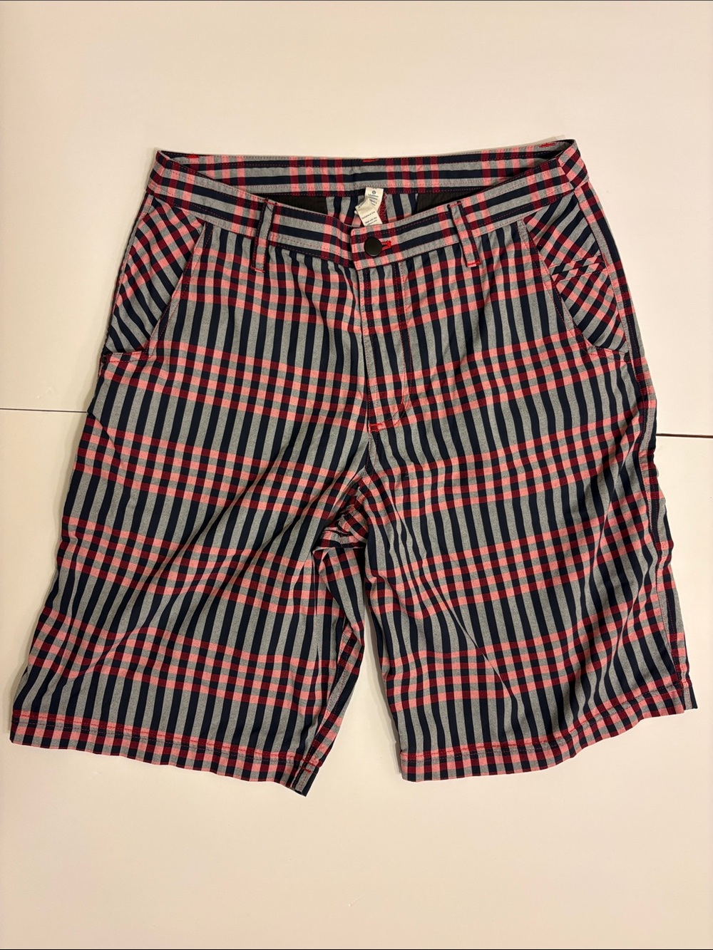 Lululemon Athletica Men's Red & Navy Plaid Flat-Front Shorts